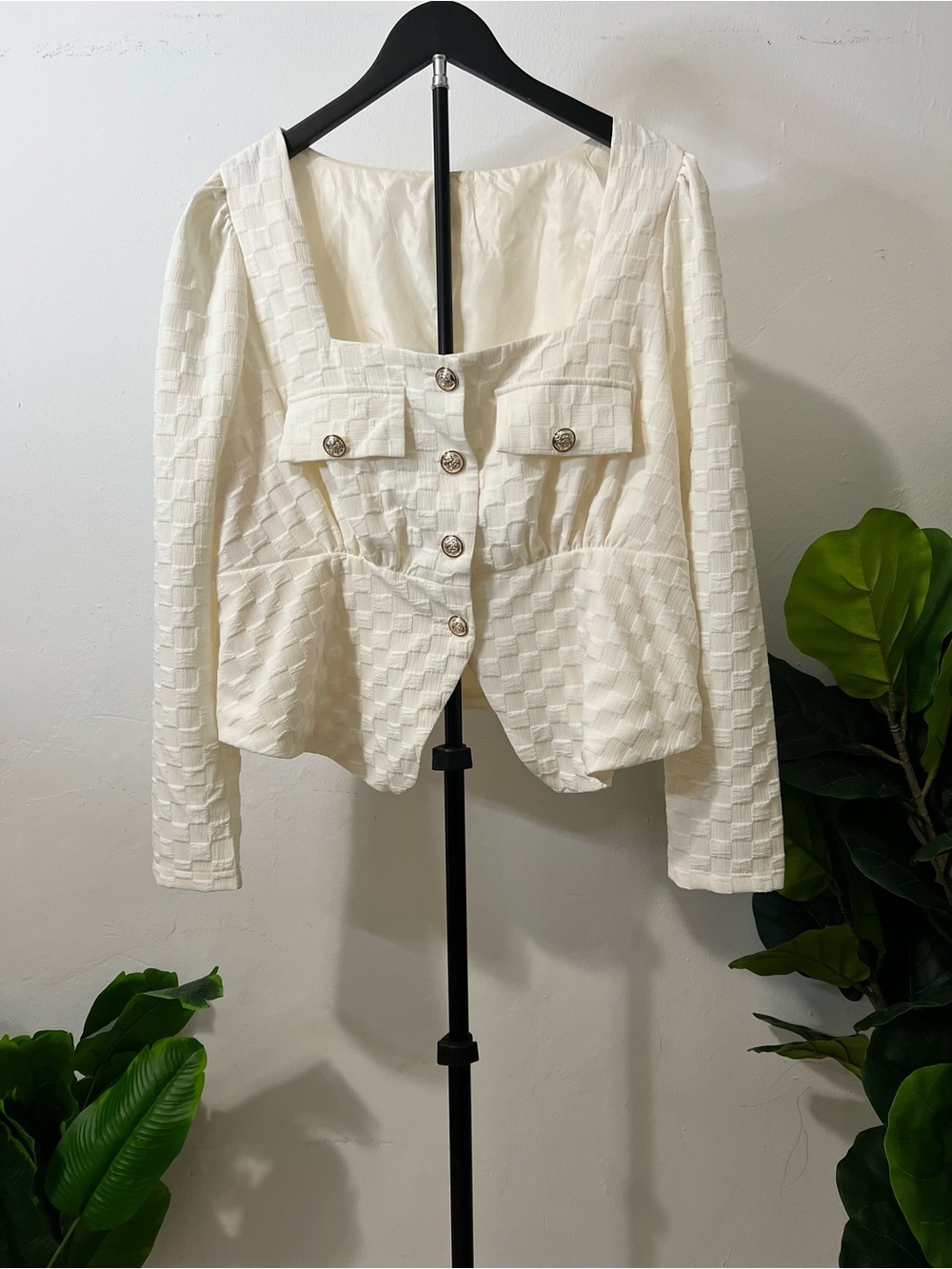 Curve 1XL Ivory Textured Square Neck Gold Button Peplum Blazer Top
